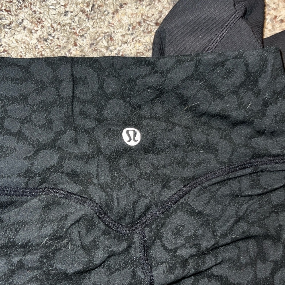 LULULEMMON LEGGINGS